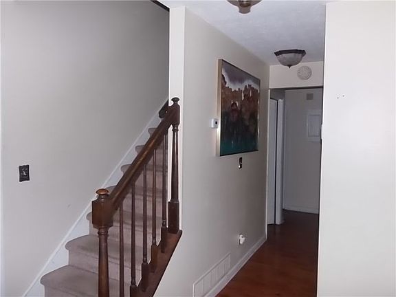 4th image of 4764 Bantry Ct