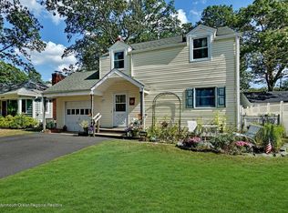 2566 Algonkin Trl, Wall Township, NJ 08736