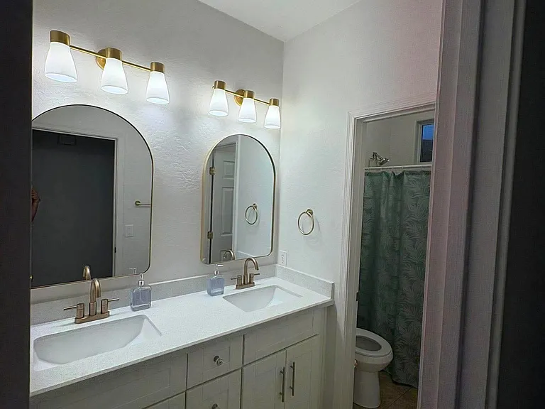 3487 E Thornton Ave — Photo 2