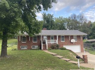 2546 Orchard Ln, Jefferson City, MO 65109