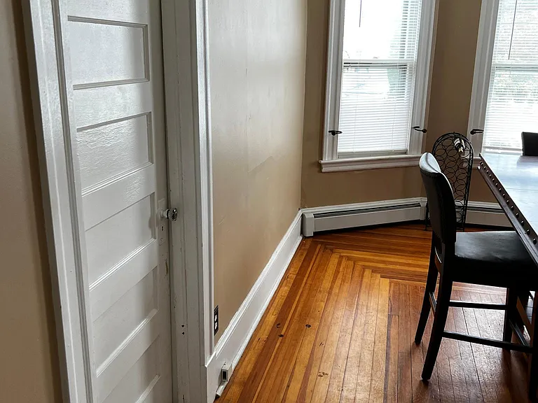 111 Shuttle Meadow Ave #113 — Photo 19