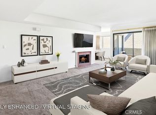 7625 Reseda Blvd Unit 202, Reseda, CA 91335