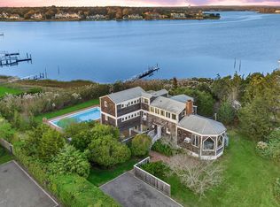 56 Exchange Pl, Westhampton Beach, NY 11978