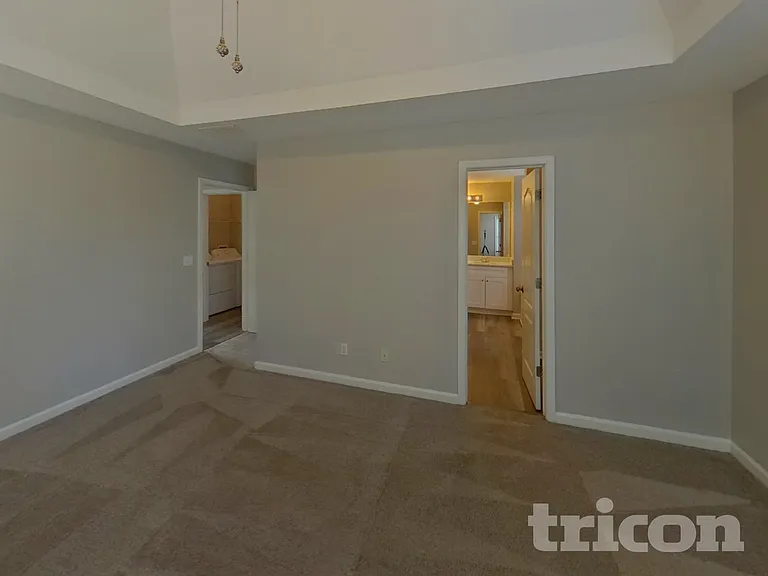 9635 Poole Rd — Photo 8