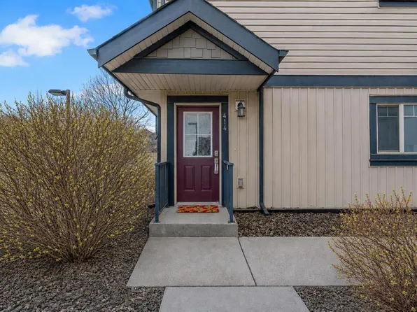 121 N Copperpond Cmn SE #414, Calgary, AB T2Z 5B6