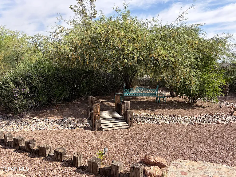 320 Avenida Mirador — Photo 29