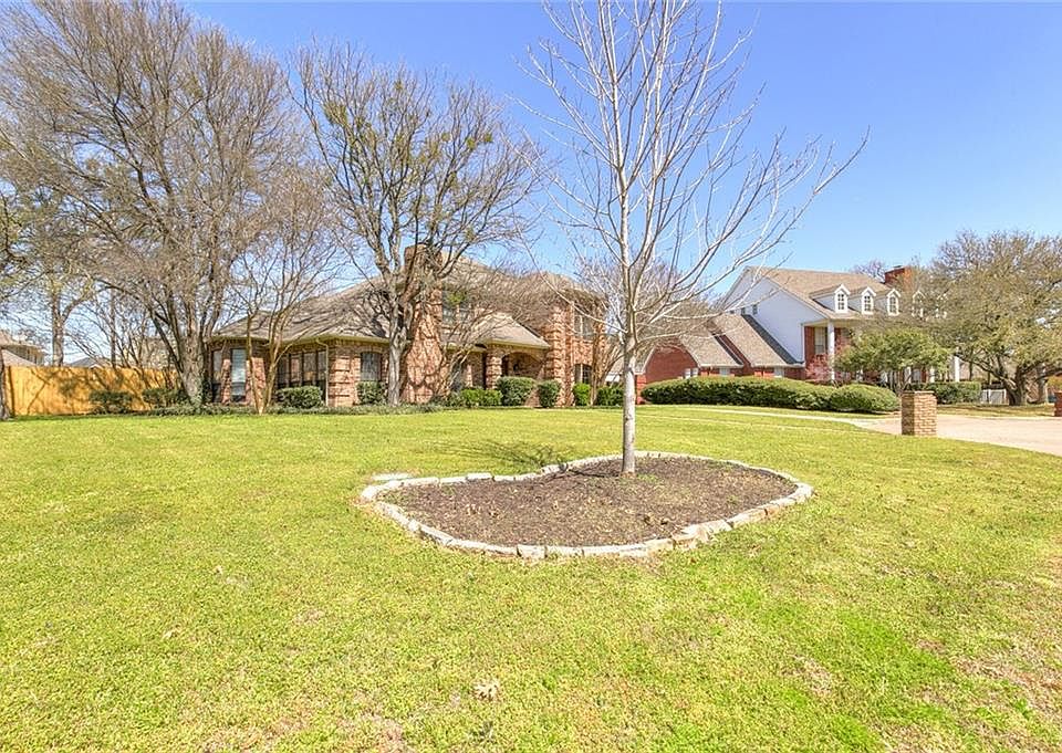1st image of 815 Oak Shadows Ct