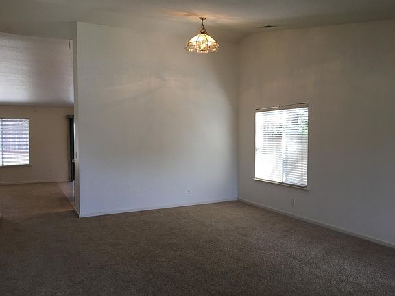 5th image of 1401 Briarberry Ln
