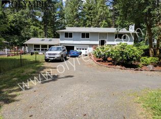 5336 Camelot Dr SW, Olympia, WA 98512