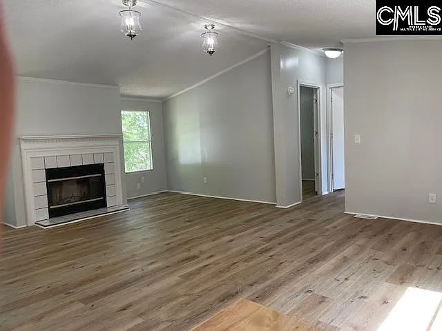 7453 College St — Photo 6