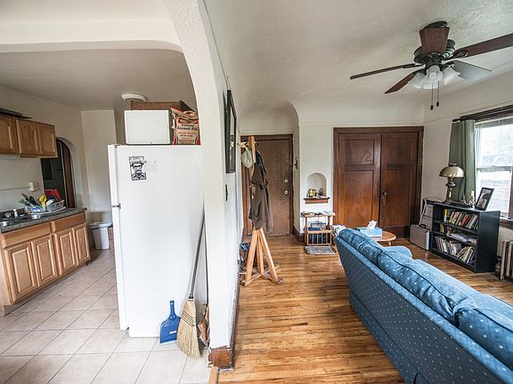 4th image of 1810 E Oklahoma Ave APT 2