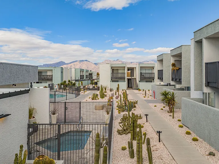 Echo Luxury Apartments — Photo 63