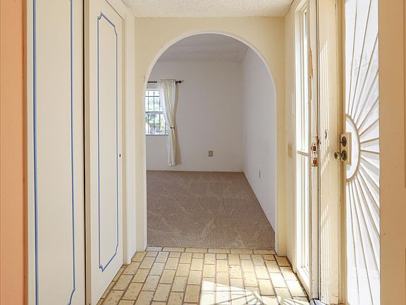 5th image of 641 W Paseo Del Prad