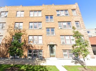 3054 W Berteau Ave #3054/3, Chicago, IL 60618