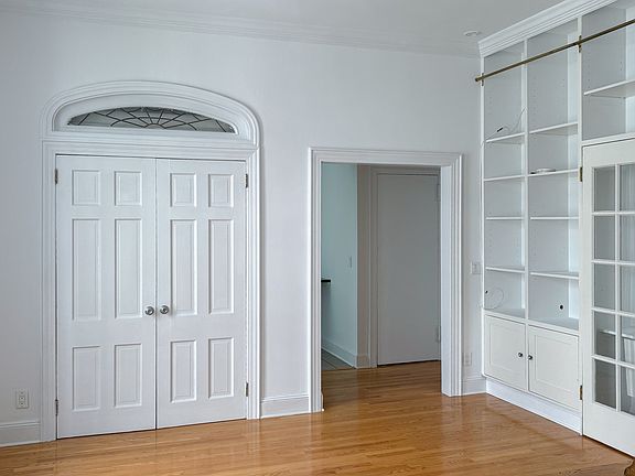 4th image of 222 Hicks St APT 4C