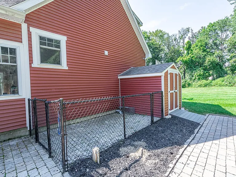 219 Crescent Ave — Photo 42