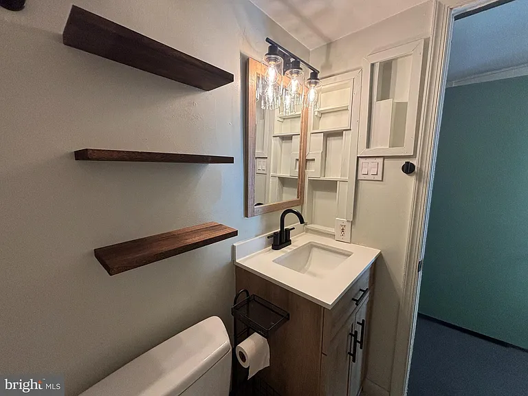 167 West Ave — Photo 20
