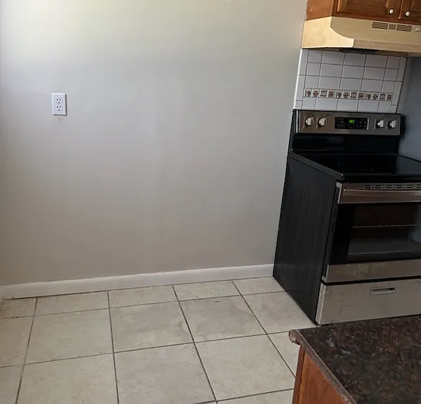 6814 Tinkerbell Ln — Photo 12