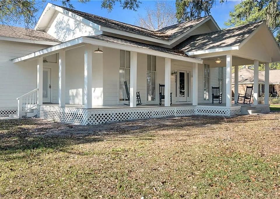 13580 N Wintzell Ave, Bayou La Batre, AL 36509 MLS 7153848 Zillow