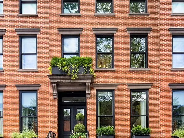 225 Carlton Ave #1, Brooklyn, NY 11205