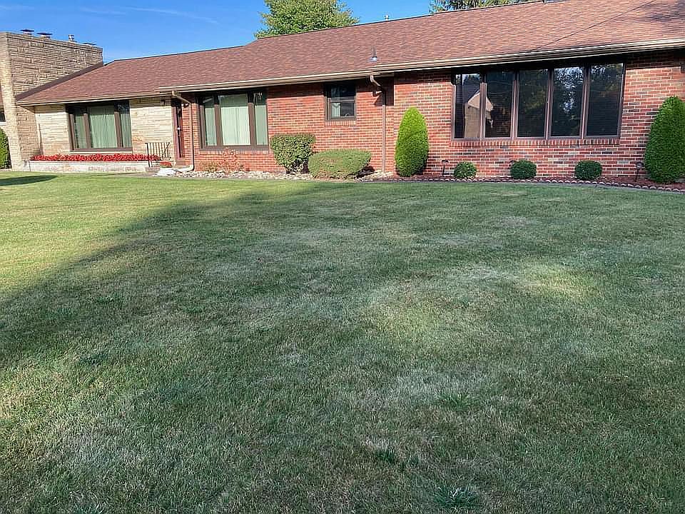 1st image of 118 Sparks Ave