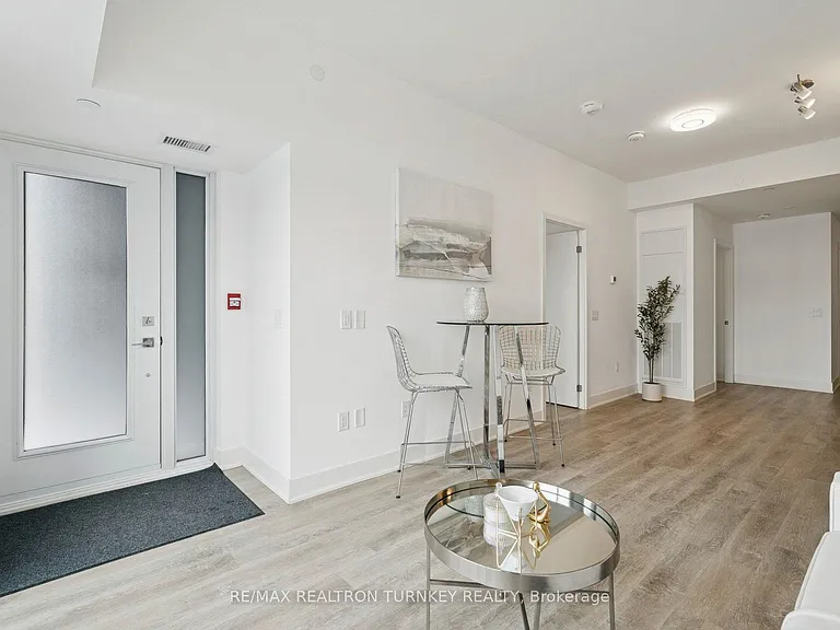 185 Deerfield Rd #18 — Photo 5