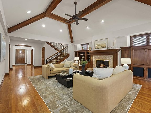 4th image of 3414 Loire Ln