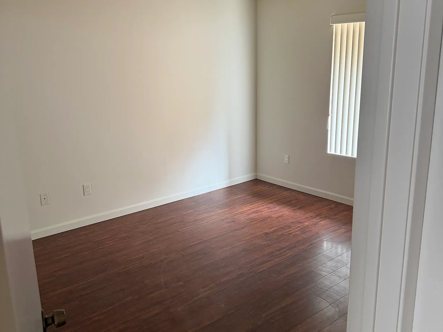 1 bed, 910 sqft, $2,000 — Photo 2