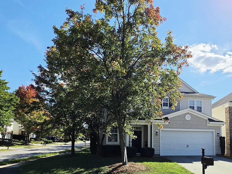 4001 Jockey Club Cir