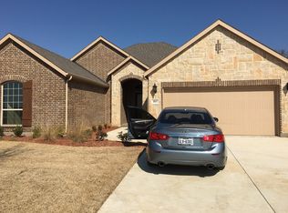 103 Derby Ln, Lake Dallas, TX 75065
