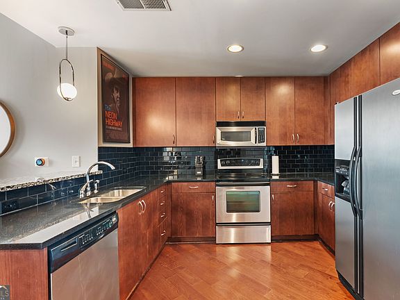 3rd image of 860 Peachtree St NE Unit 1606