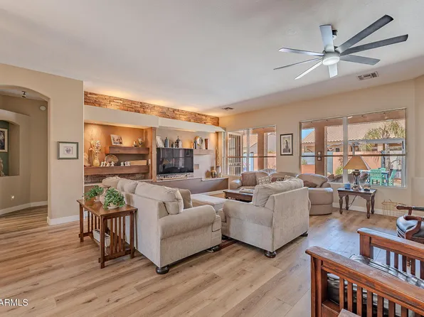 9642 E IRWIN Avenue, Mesa, AZ 85209