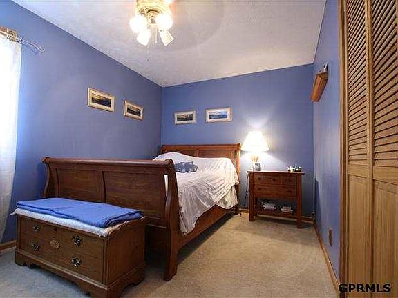 3rd image of 14142 N St