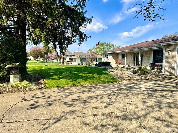4th image of 4224 Joan Blvd