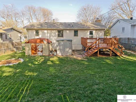 4th image of 7524 S 87th St
