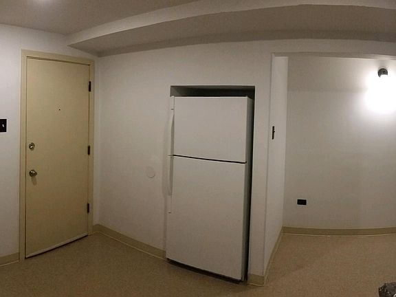 2nd image of 5409 S Kilbourn Ave #G