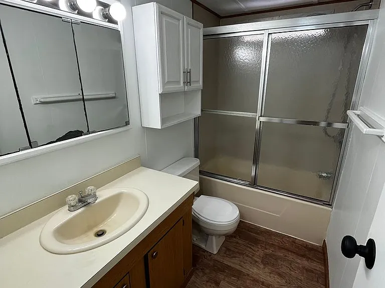 7004A Mills Rd — Photo 16