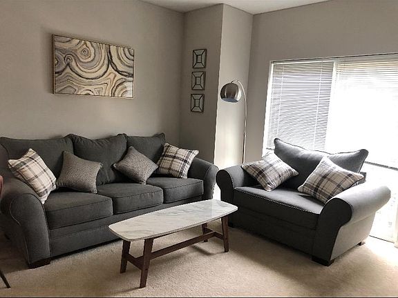 4th image of 11349 Woodglen Dr #330
