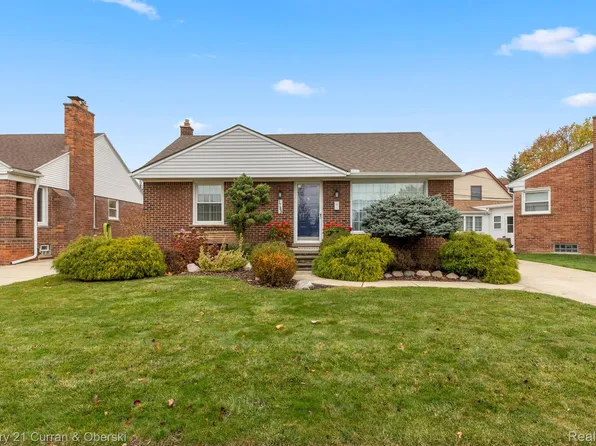 1789 Sherwood Ct, Dearborn, MI 48124