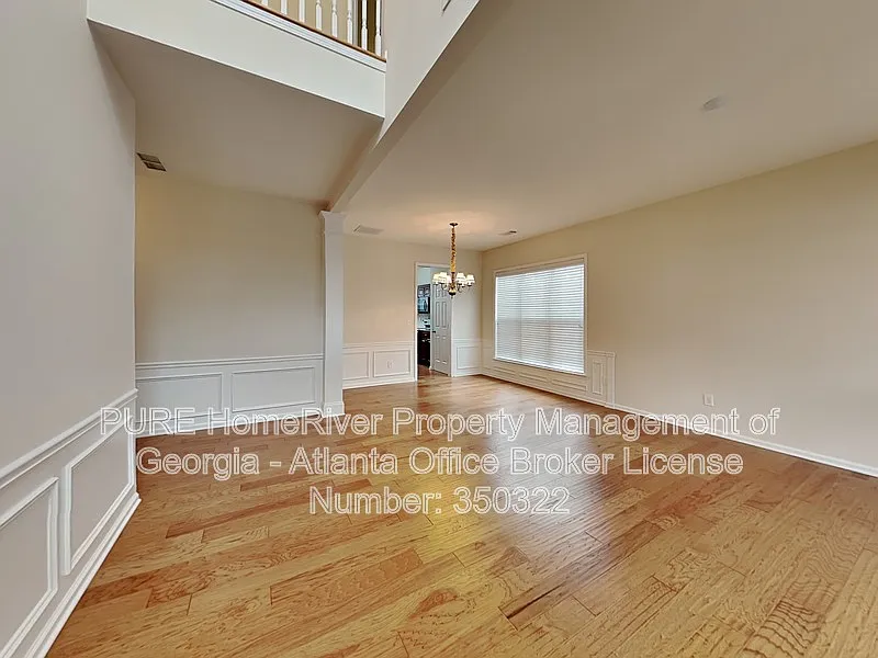 4 bed, 3.0 bath, 2030 sqft, $2,345 — Photo 3