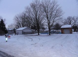 4038 Haven Dr, Adrian, MI 49221