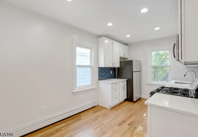 161 Ashland Ave #2 — Photo 7