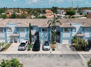 Cristal Villas, Miami, FL 33185