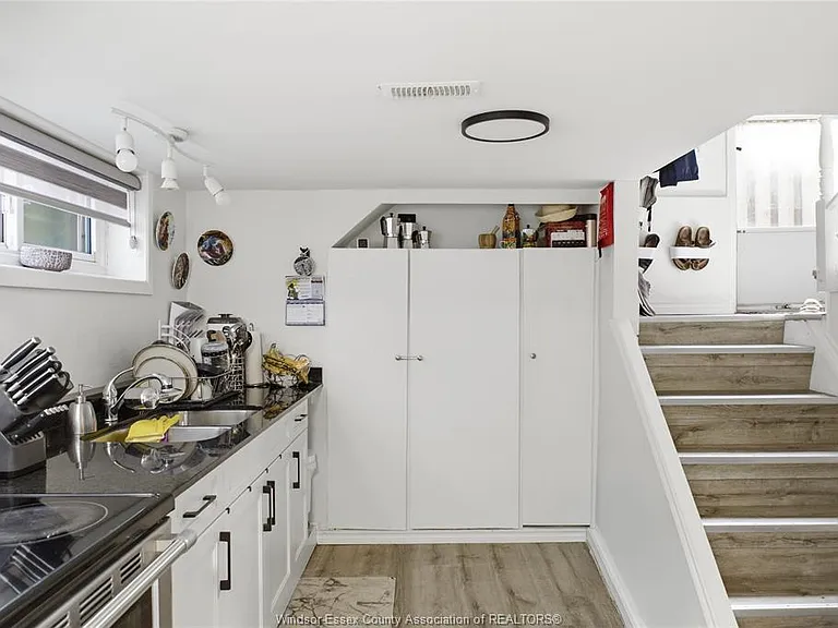 372 Lincoln Rd #2 — Photo 3