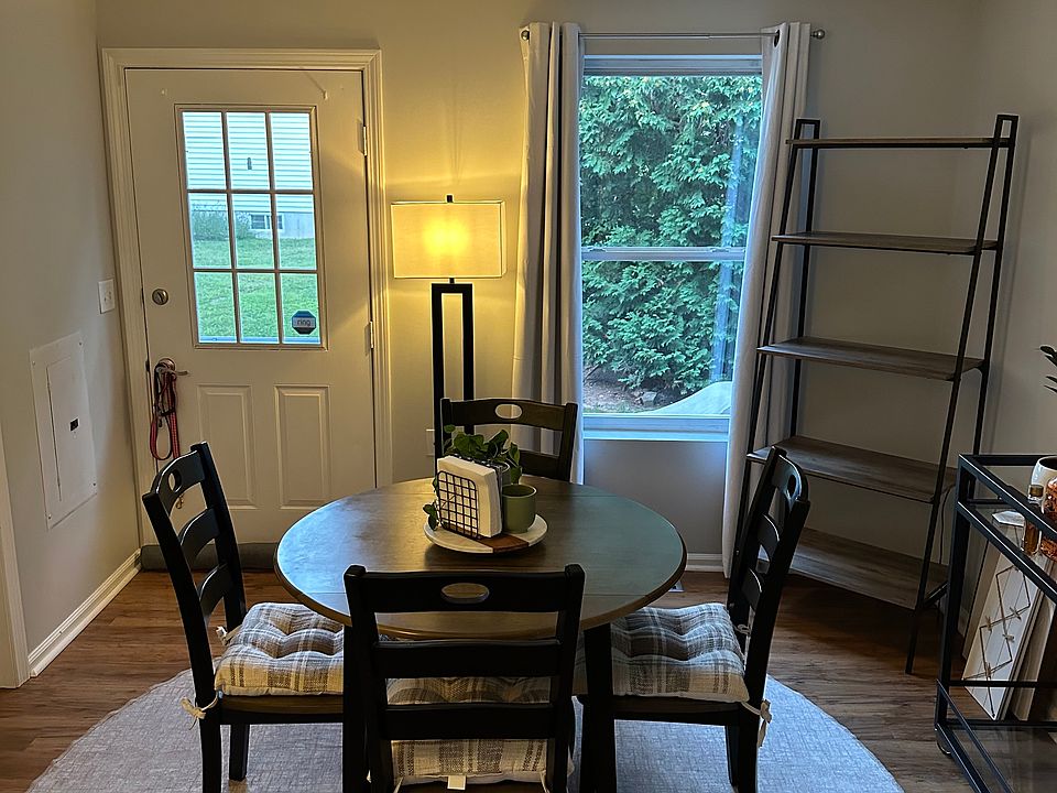 1st image of 14 Pepperbush Ln