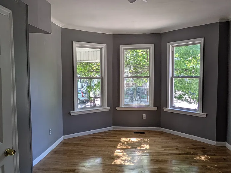 26 N 12th St #1 — Photo 10