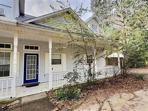 3rd image of 9301 Blueberry Dr