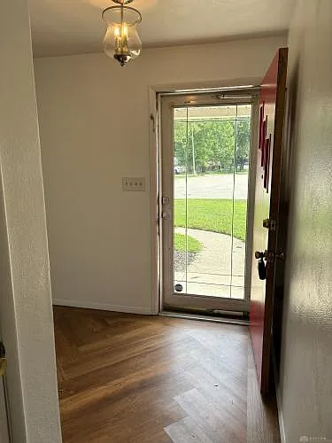 3040 Viewcrest Pl — Photo 4