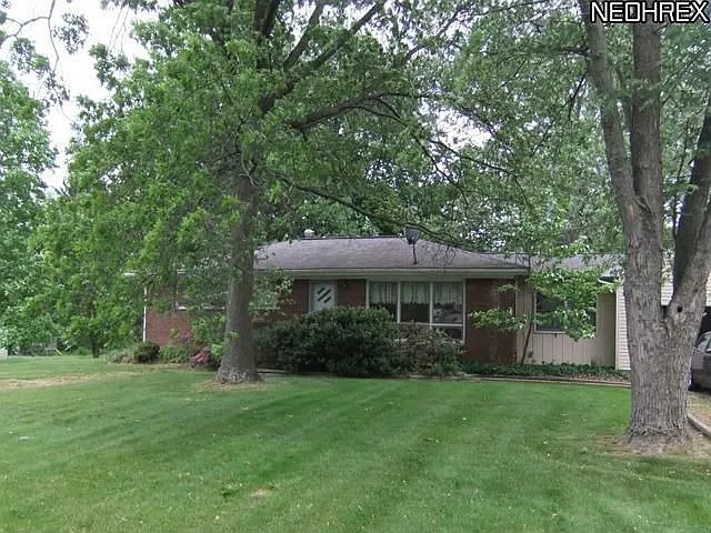 1558 Delray Dr photo 1