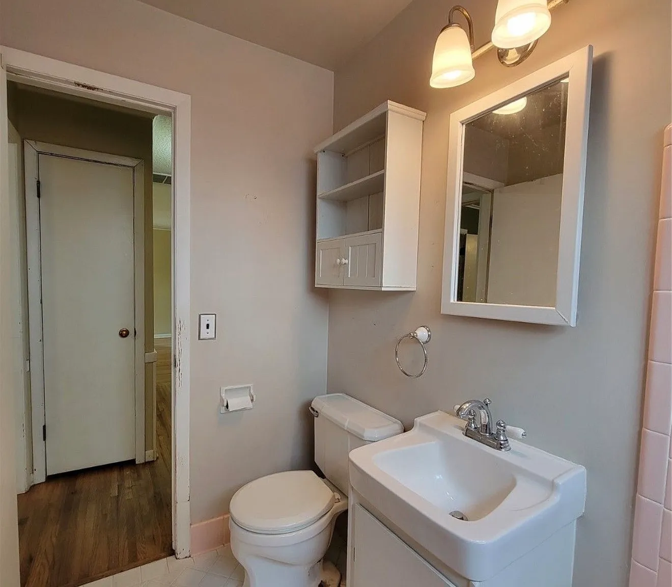3 bed, 1760 sqft, $1,950 — Photo 4